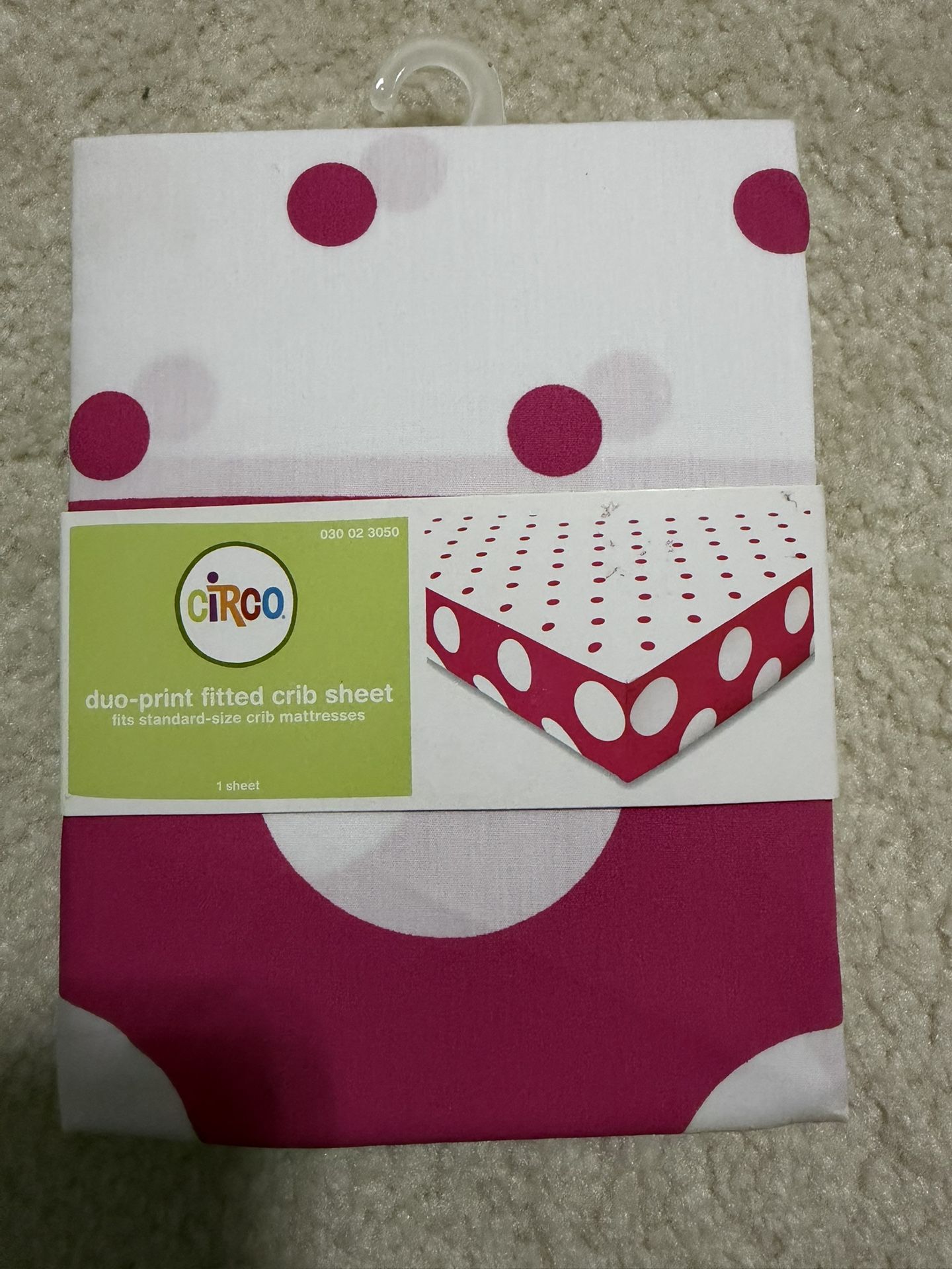 Circo Fitted Crib Sheet - New 