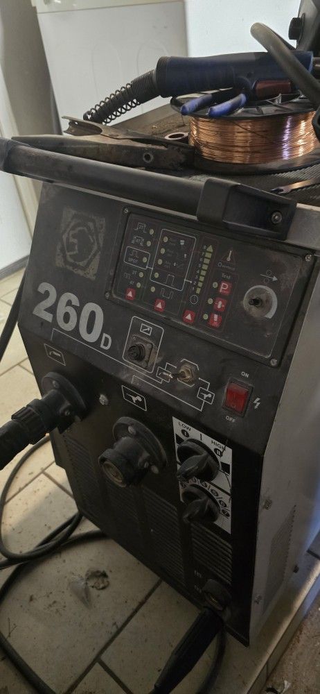 MATCO 260D Mig Welder