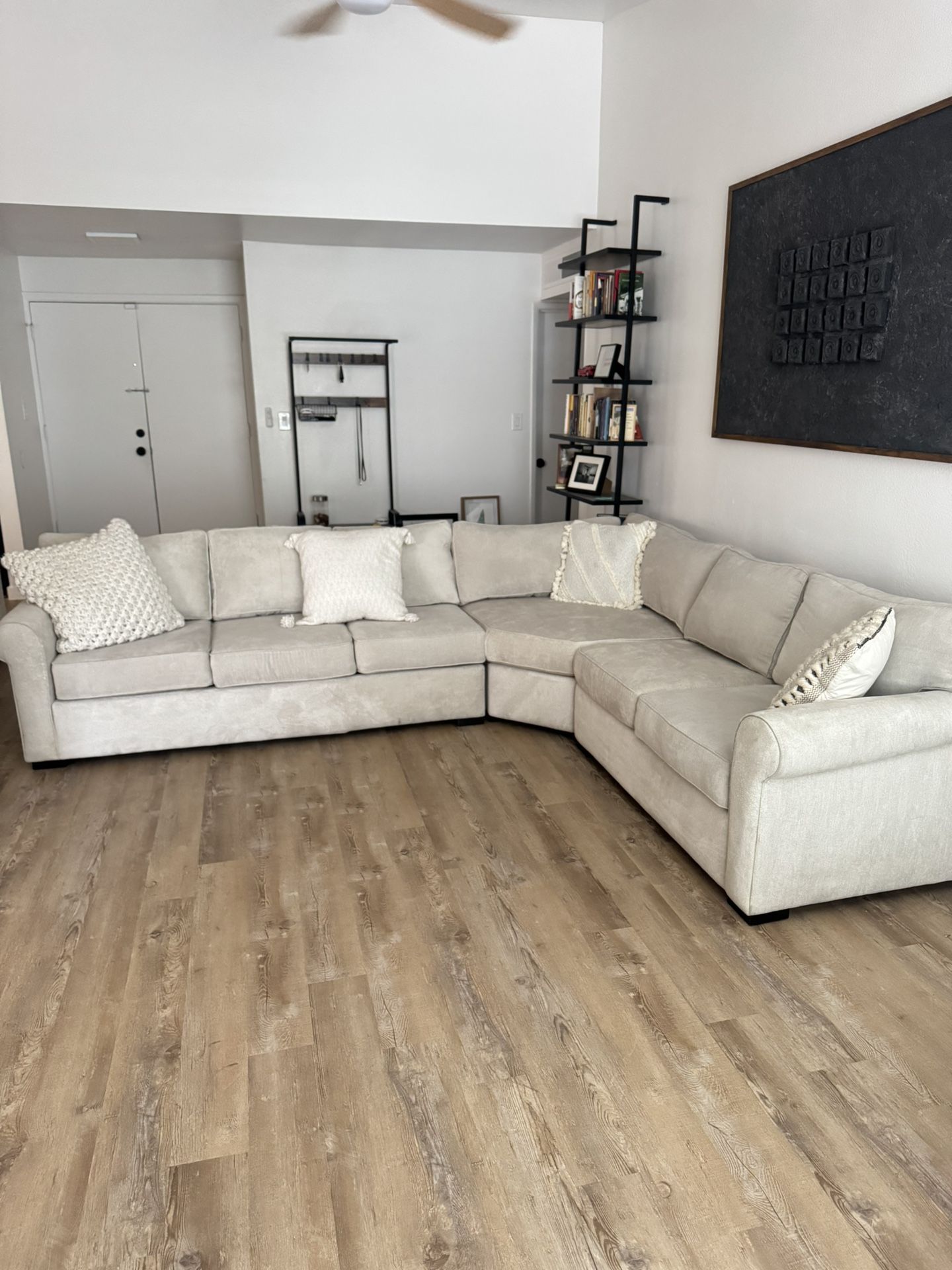 Living Spaces Sofa ( Delivery Available )