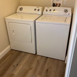 Washer And Dryer like new