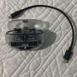 Beats Buds Clear 