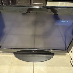 31” Sanyo TV