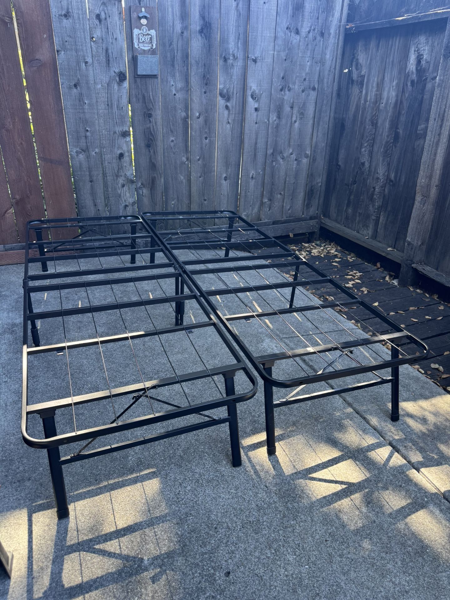 FULL SIZE  BED FRAME- METAL BED FRAME