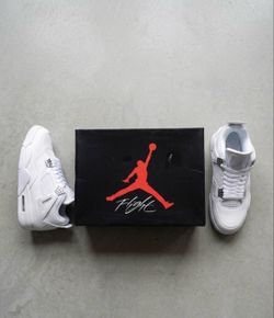 Jordan 4 Men's White Trainers