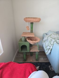 Cat tree