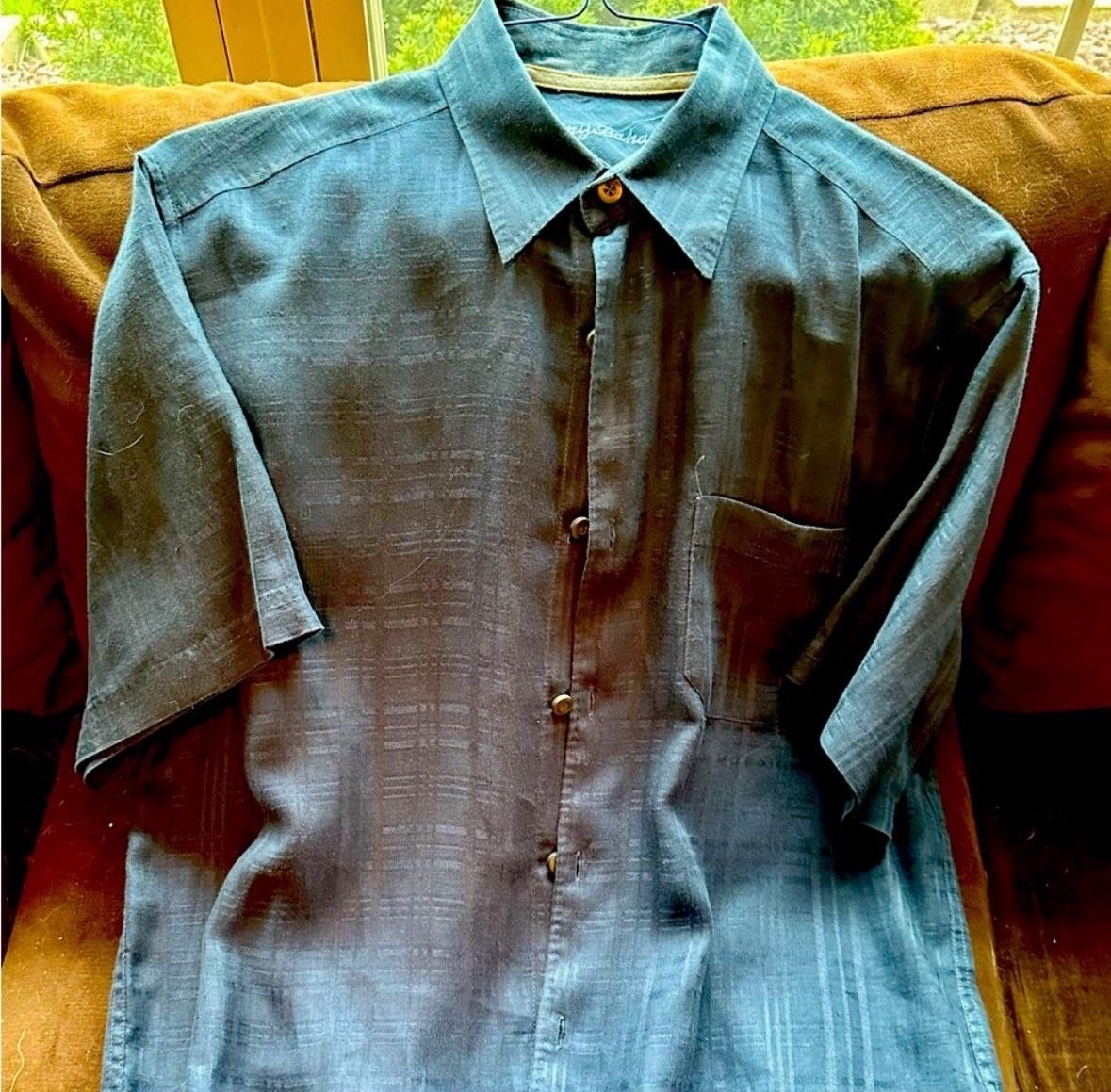 Tommy Bahama Short Sleeve Button Down Shirt Size Small
