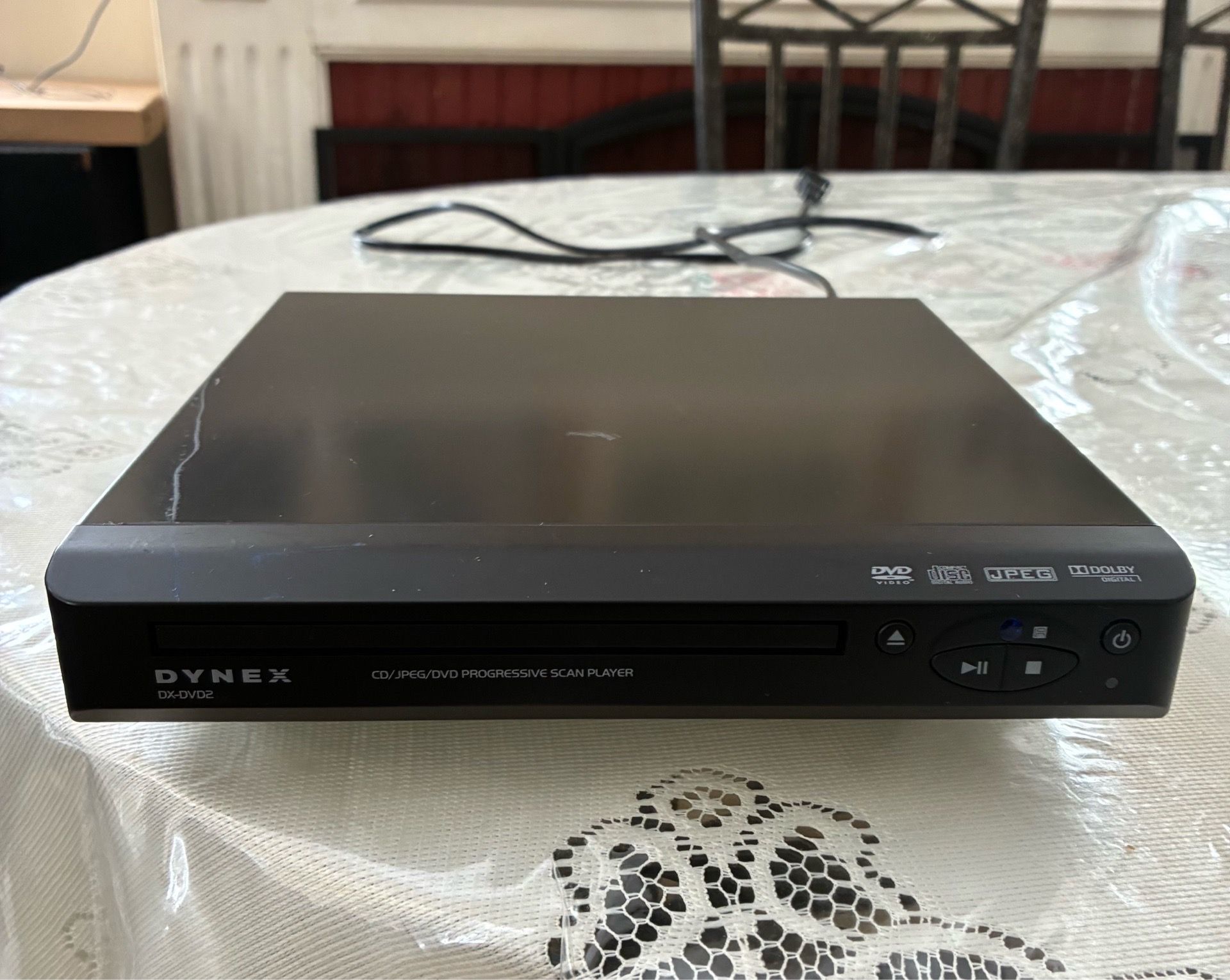 Dynex Progressive-Scan DVD Player DX-DVD2. Compact size. No Remote.