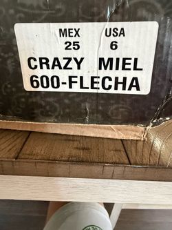 Mexican boots/ size 6  US/ size 25 MEX