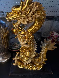 Gold Dragon Figurine Statue