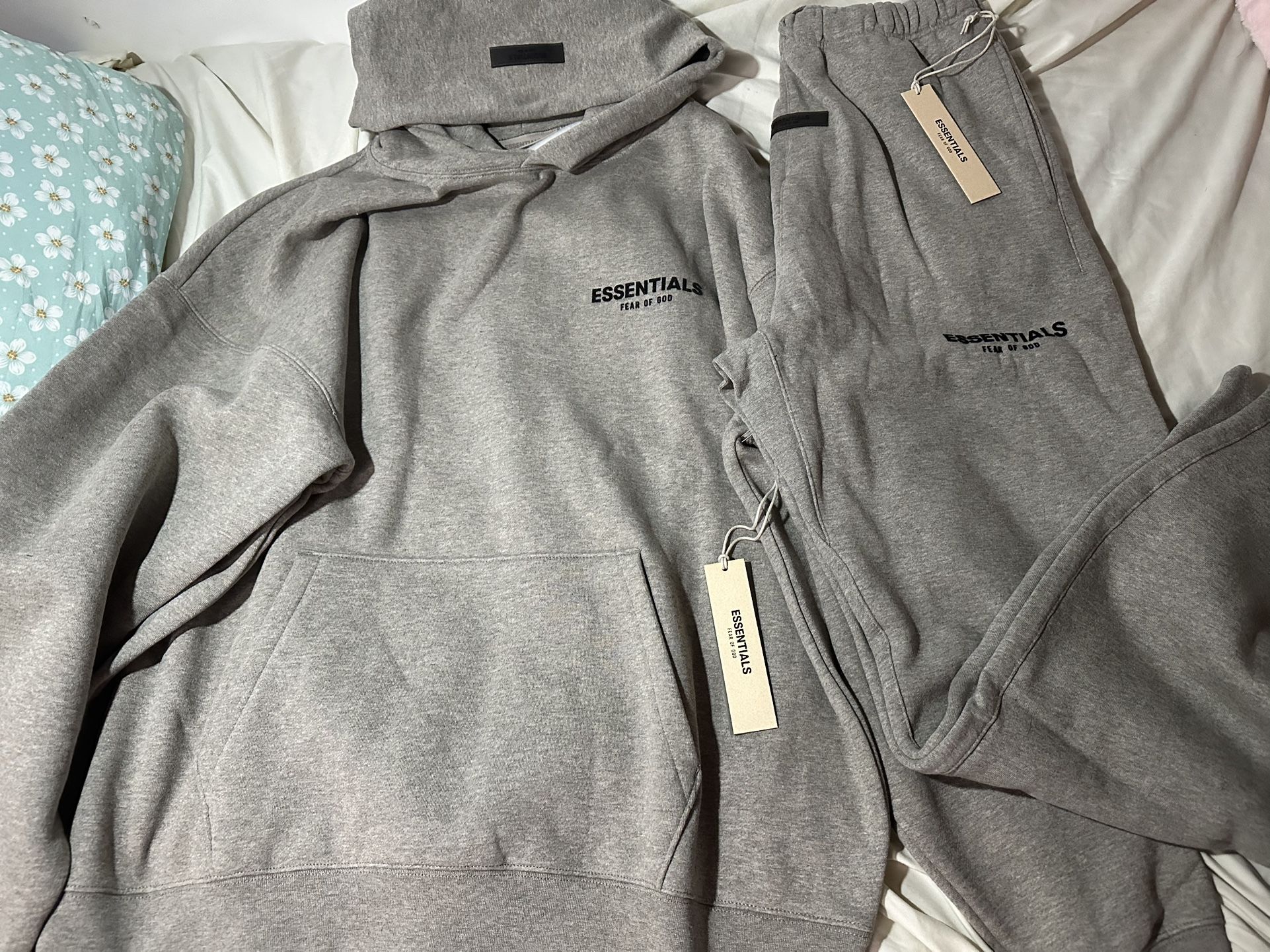 Essentials Fear of God Gray Hoodie & Sweatpants Set- XL