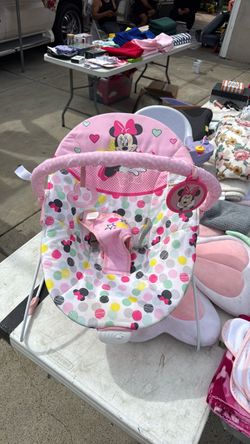 Minnie Mouse baby bouncer