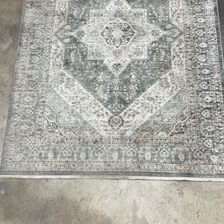 Area rug