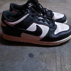 Boys Nike Size 3