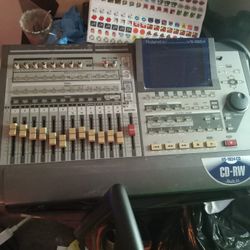 Roland VS-1824 Mixer 