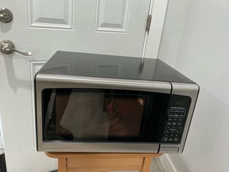 Hamilton Beach Stainless Steel Countertop Microwave