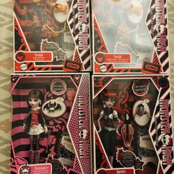 Moving out special! - MONSTER HIGH Creepoductions - Draculaura Toralei Operetta - NIB