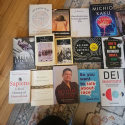 Lots Of Books! Discount On Bundles