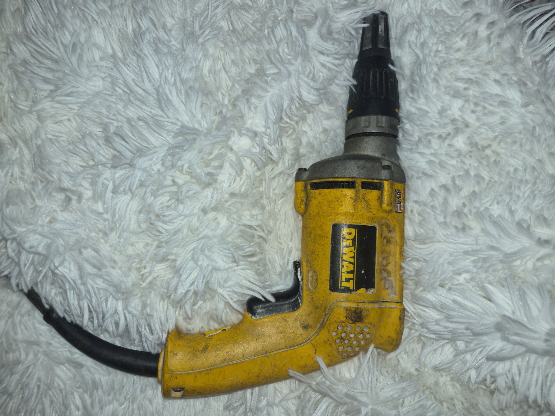 DeWalt VSR Drywall Screwdriver