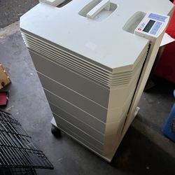 Huge Air Purifiers X2 Of Them 