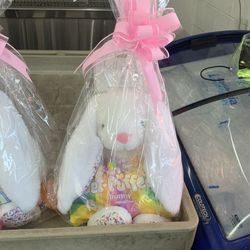 Eastern bunnies & marshmallows 🌷🥚😋