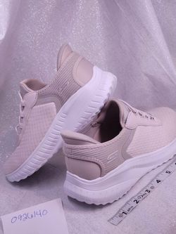 Sketchers slip on's