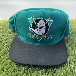 Vintage 90s Anaheim Mighty Ducks NHL Hockey SnapBack Hat