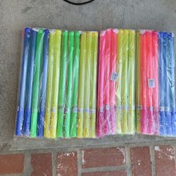 Light Up Wands 💚💛💙