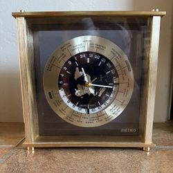 Vintage Seiko Quarz  Clock