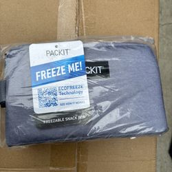 PACK IT freezable snack box  