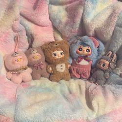 Plush Keychains- Lulu Piggy, Labubu, Nomi, Meyiyou 