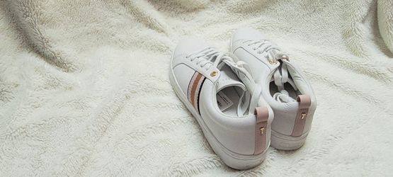 Ted Baker women's leather sneaker