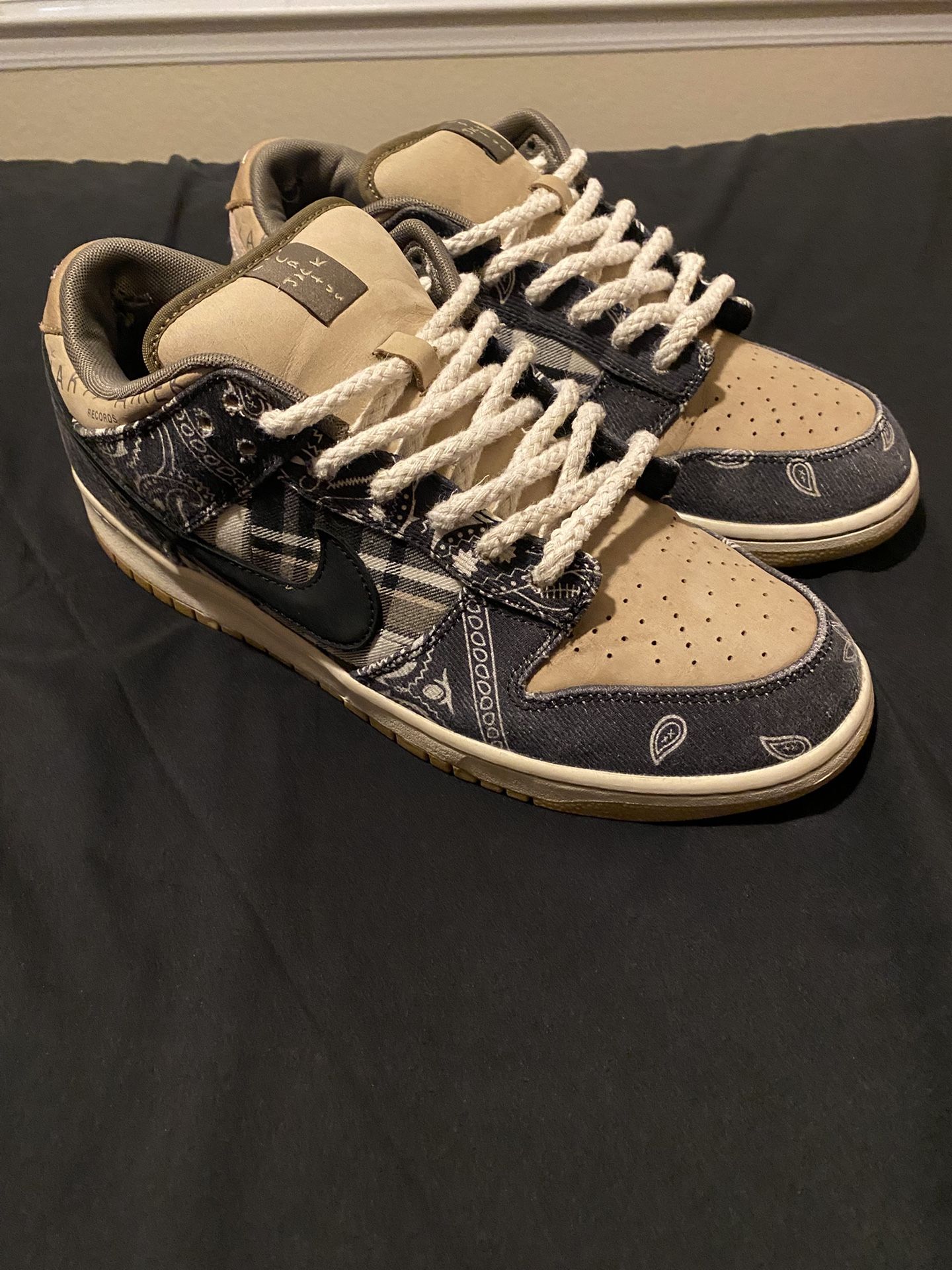 Travis Scott Nike Dunk SB