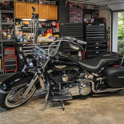 2010 Harley Softail deluxe