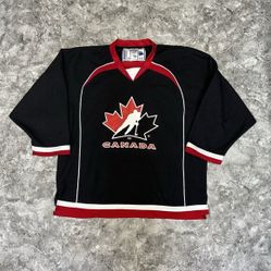 Team Canada Hockey Jersey Size M Force Hockey Canada Black Red 