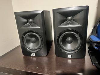 JBL STUDIO MONITORS