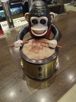Amc N0 Deliever & N0 TRADES Popcorn Bucket.FIRM PRICE