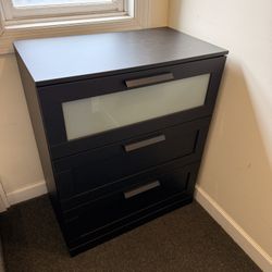 3 Drawer dresser (Black)