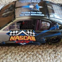 Nascar Cafe 2000 Monte Carlo NEW!