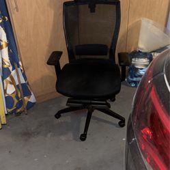 Autonomous ErgoChair - Premium Ergonomic Office Chair - Black