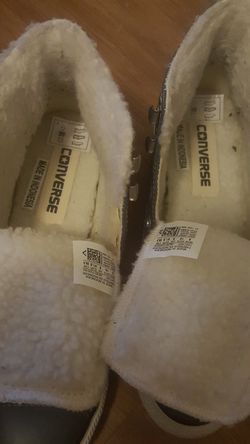 Lethear gray chuck Taylor converse worn only once to small