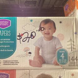 Diapers Size 4