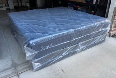 BRAND NEW King Size