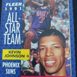ROOKIE FOOTBALL and BASKETBALL TRADING CARDS // 26 INDIVIDUAL CARDS IN ALL..