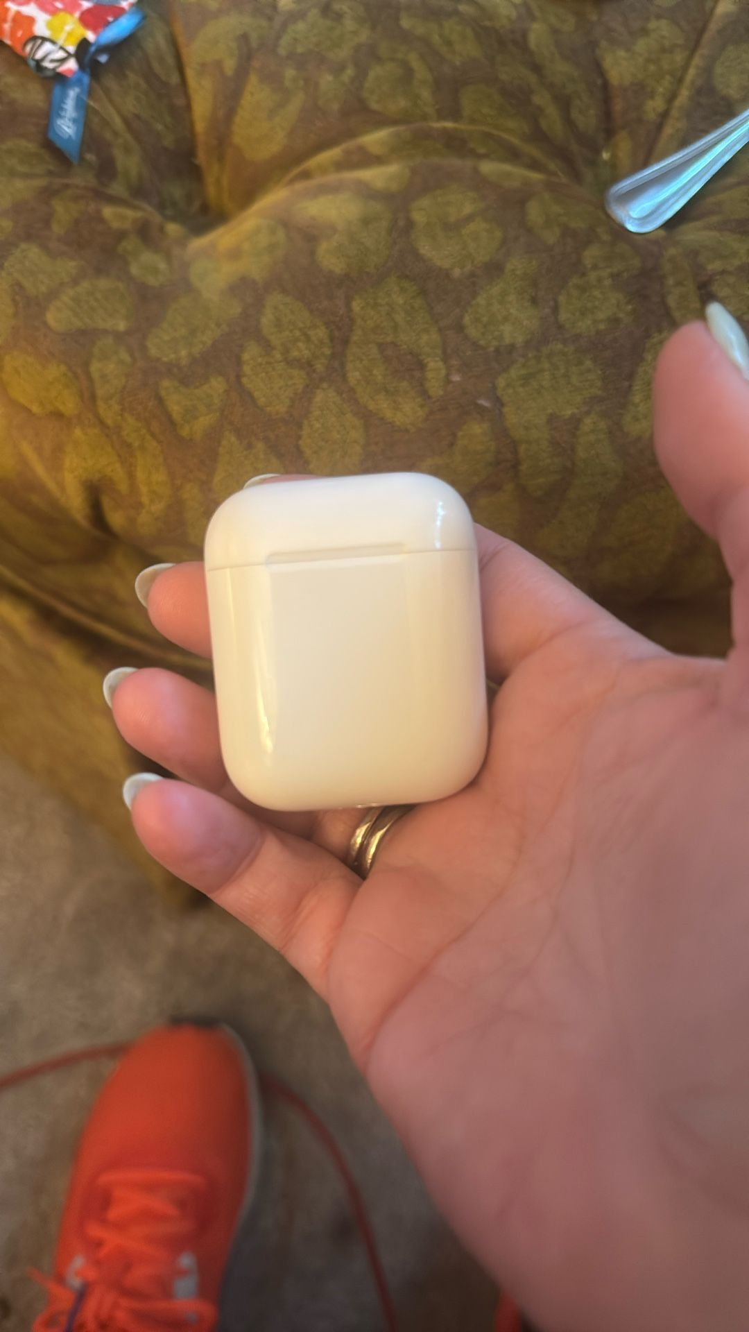 Apple AirPods second generation