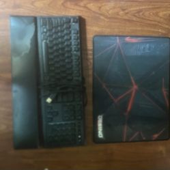 Mousepad And Gaming Keyboard Bundle 