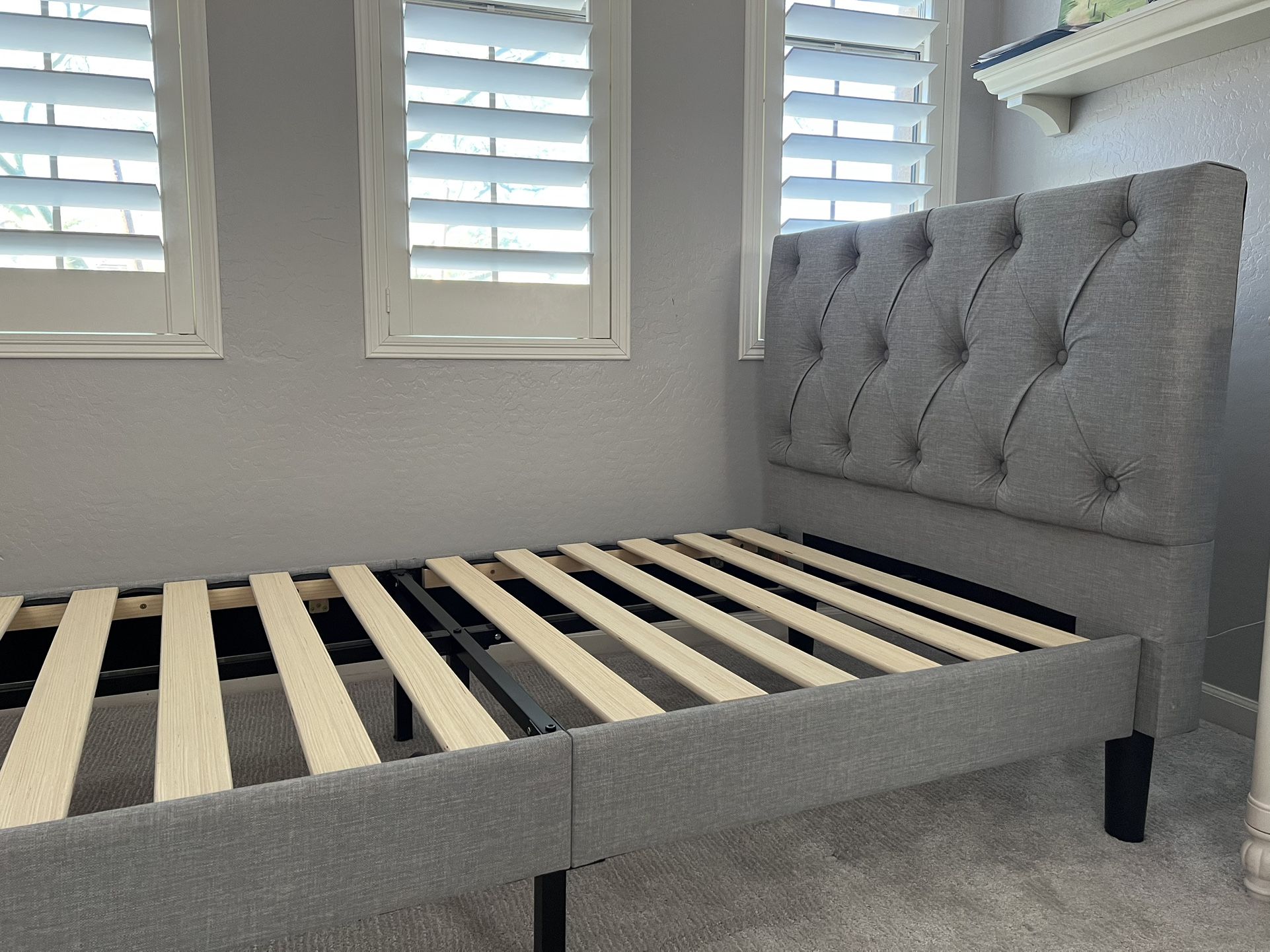 Twin Beds 