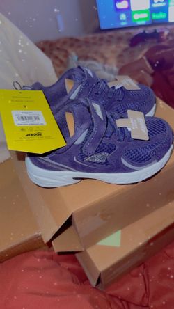Avia Kids Sneakers Size 7