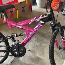 NICE SUMMER BIKE