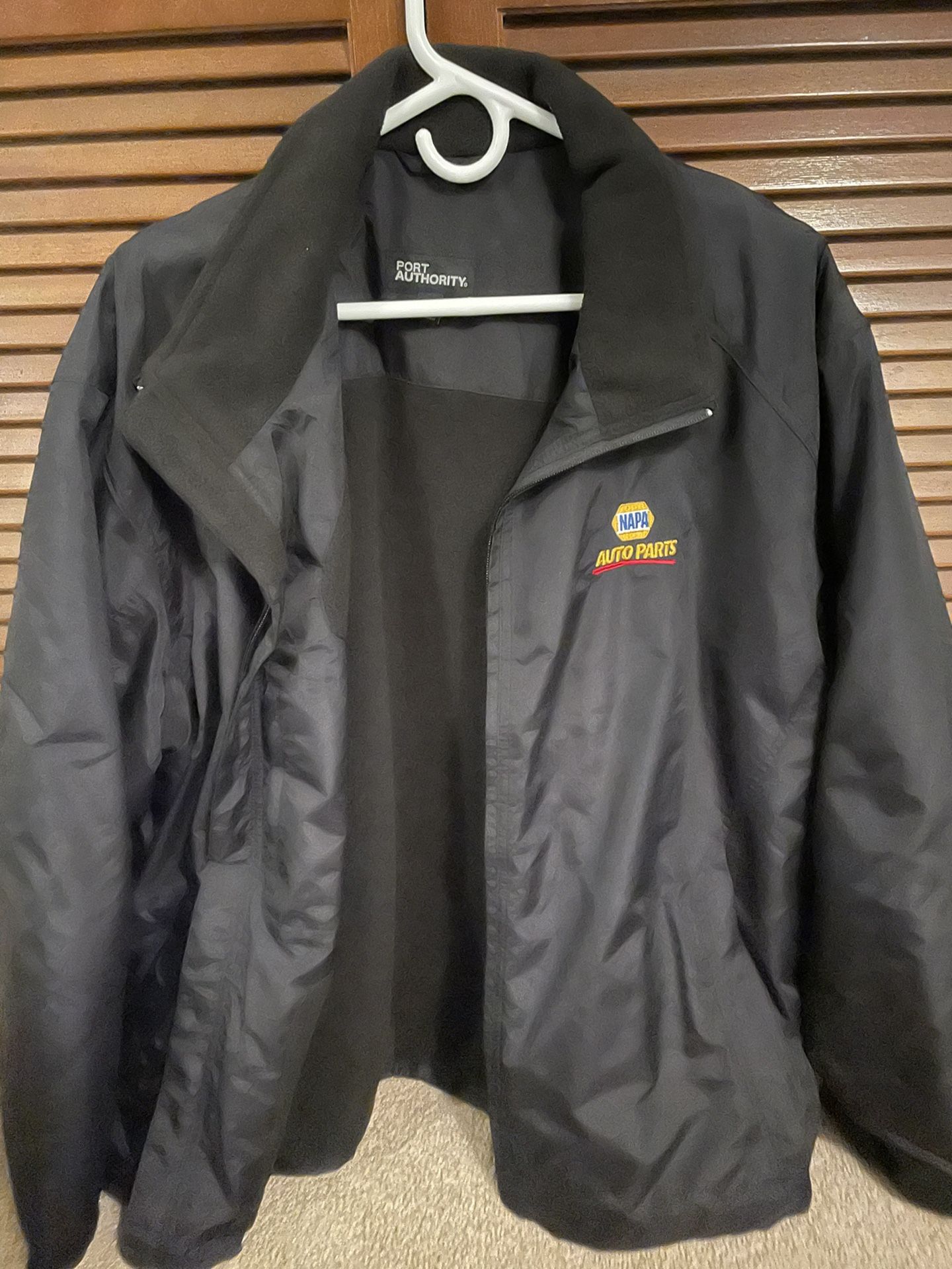 New NAPA Auto Parts Waterproof Jacket w/Tag