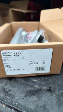 Heavy duty door closers